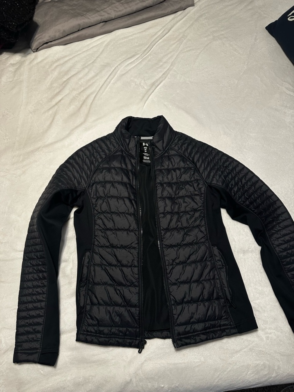 Under Armour Black Quilted Hybrid Puffer Jacket